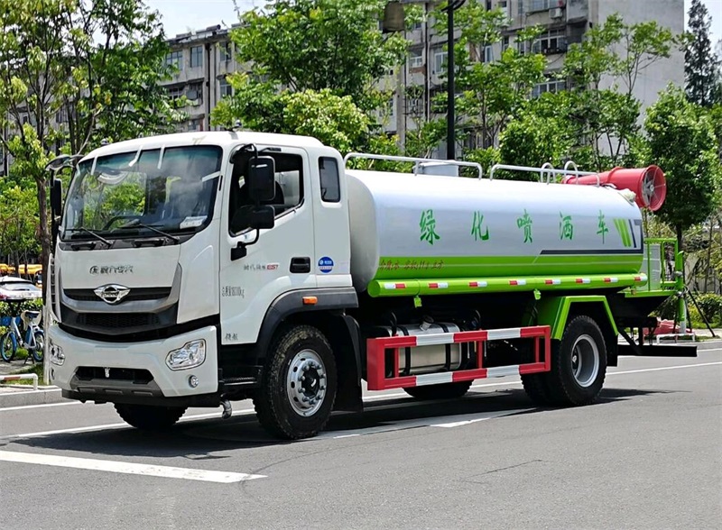 綠化車租賃